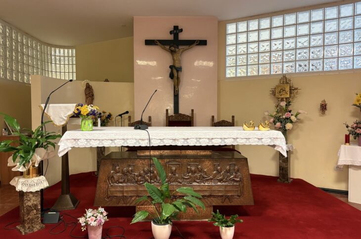 Foto della chiesetta della casa di riposo